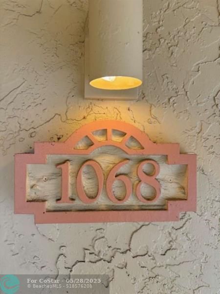 1068 Coral Club Dr in Coral Springs, FL - Building Photo - Building Photo
