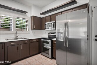 4529 E Bluefield Ave in Phoenix, AZ - Building Photo - Building Photo