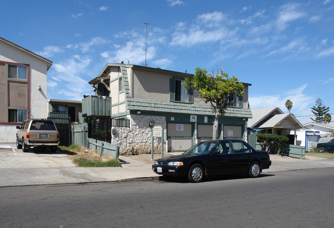 4078 Chamoune Ave in San Diego, CA - Building Photo - Building Photo