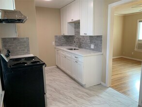 307 Avondale St in Houston, TX - Building Photo - Building Photo