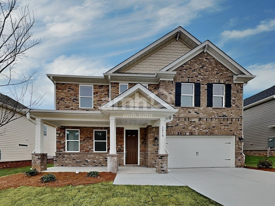 3019 Ansley Place Rd in Loganville, GA - Building Photo