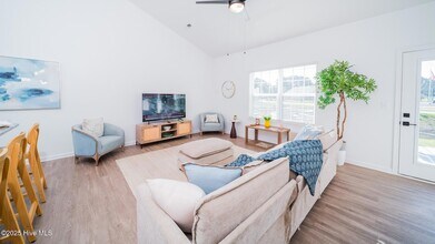 128c Marcella Ln Ln, Unit 102 in Calabash, NC - Building Photo - Building Photo