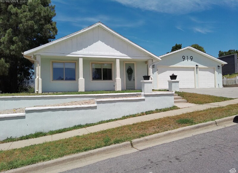 919 E Millbrook Wy in Bountiful, UT - Building Photo