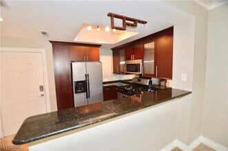 270 E Flamingo Rd, Unit 135 in Las Vegas, NV - Building Photo - Building Photo