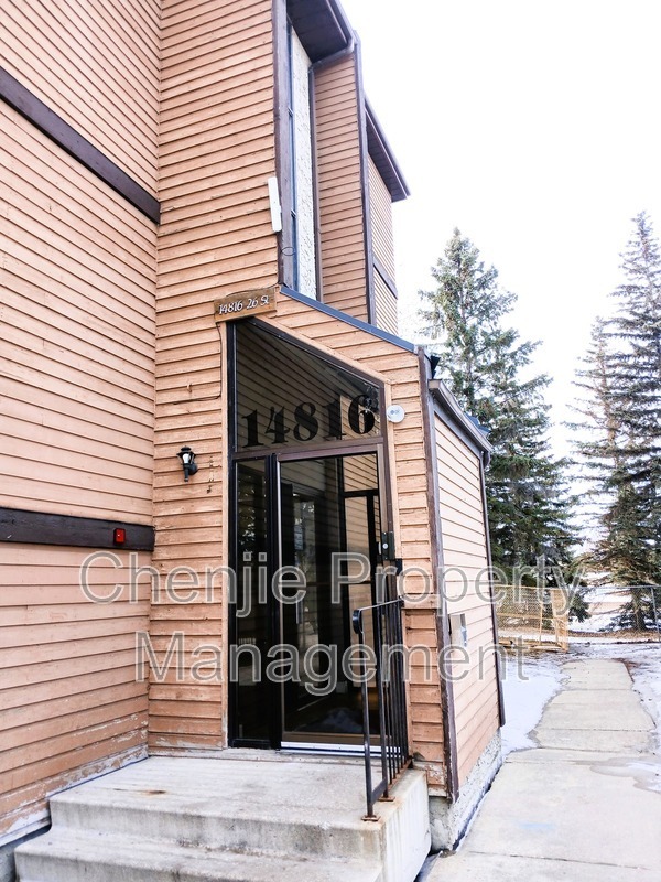 14816-14826 26 St NW in Edmonton, AB - Building Photo - Building Photo