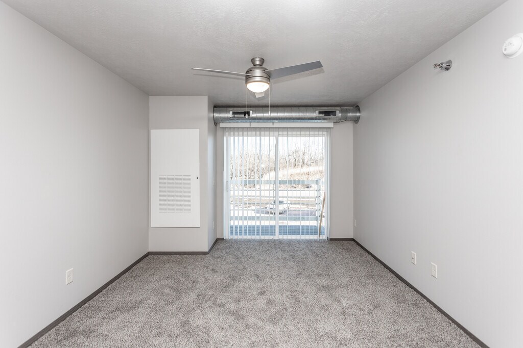 Whisper Ridge Commons Apartments in Sioux Falls, SD