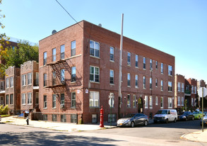 2224 Lyon Ave Apartments