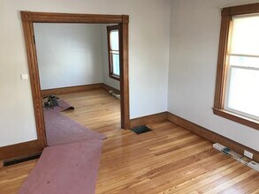 294 Lenox St in Norwood, MA - Building Photo - Building Photo