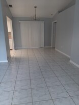 1474 Dewitt St in Port Charlotte, FL - Building Photo