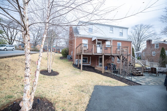 property at 1210 Mowbray Pl