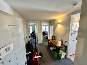 833-835 Beacon St in Boston, MA - Foto de edificio - Building Photo