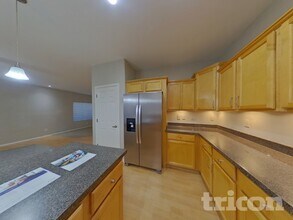 6524 W Range Mule Dr, Unit 7 BELL STREET #407 in Phoenix, AZ - Building Photo - Building Photo