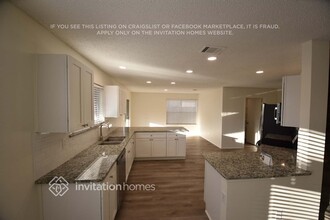 10817 Braemoor Dr in Haslet, TX - Foto de edificio - Building Photo