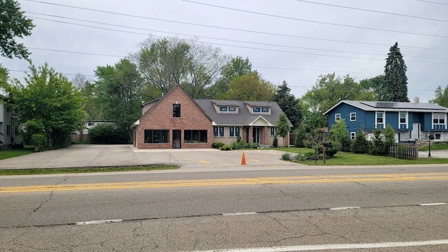 618 Barron Blvd in Grayslake, IL - Building Photo - Building Photo