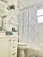 6614 64th Terrace E in Bradenton, FL - Building Photo - Building Photo