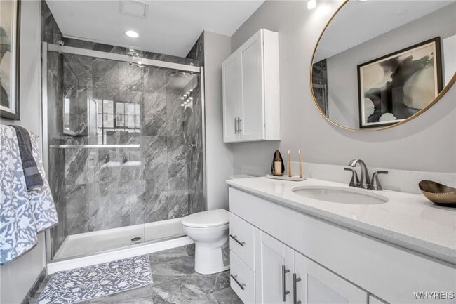 property at 628 Ellicott St