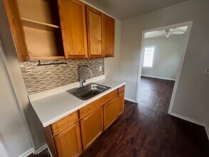 16911 Ridgeton Dr in Cleveland, OH - Building Photo - Building Photo