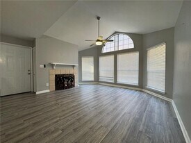 105 Hawkstone Way in Alpharetta, GA - Building Photo