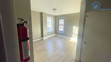 101 N George St in Pottsville, PA - Foto de edificio - Building Photo