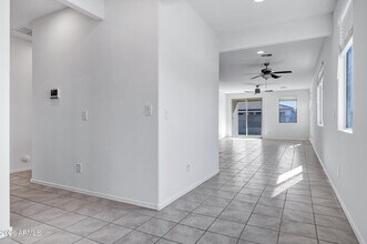 18767 W Solano Dr in Litchfield Park, AZ - Building Photo - Building Photo