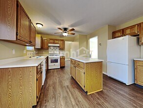 935 Stone Ridge Ln in Lebanon, OH - Building Photo - Building Photo