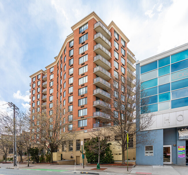 Observer Plaza in Hoboken, NJ - Building Photo - Building Photo