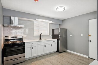 1910 16th Ave in Broadview, IL - Building Photo - Building Photo