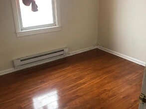 239 Ackerman Ave in Clifton, NJ - Building Photo - Building Photo