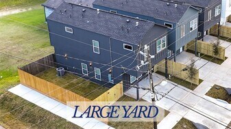 1203 Dewalt St in Houston, TX - Building Photo