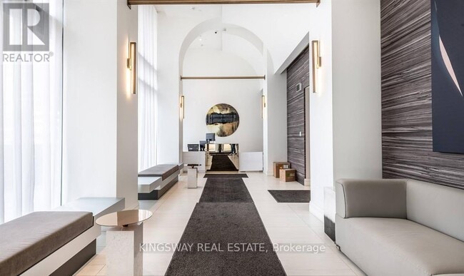 property at 39 Roehampton Ave