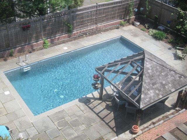 55 Whitmore Ln, Unit 2 in Stamford, CT - Building Photo - Building Photo