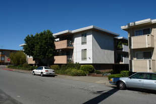 394 Richmond Dr Apartments