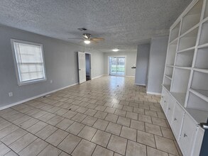 2505 NW Lincoln Ave in Lawton, OK - Building Photo - Building Photo