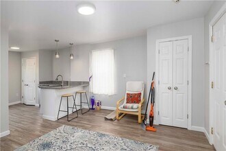 121 Tell St in Providence, RI - Building Photo - Building Photo