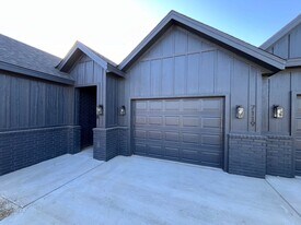 7119 22nd St in Lubbock, TX - Building Photo
