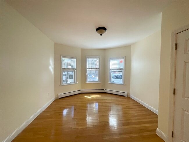 13 Howard St in Cambridge, MA - Building Photo - Building Photo