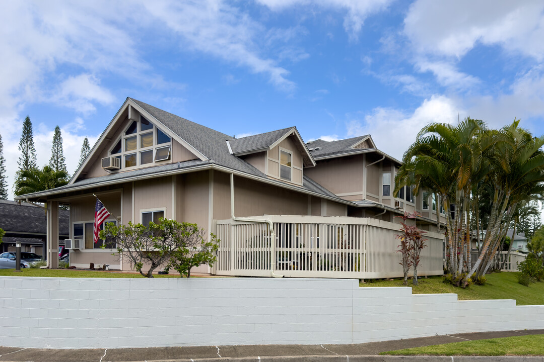 Kumelewai Courts in Mililani, HI - Foto de edificio