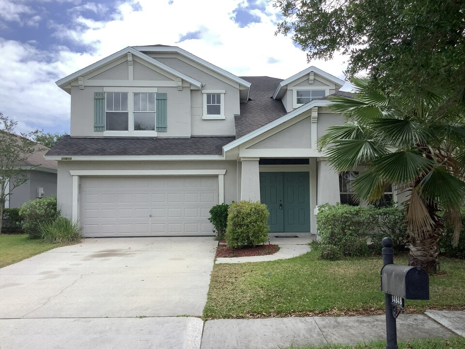 14848 Falling Waters Dr in Jacksonville, FL - Building Photo