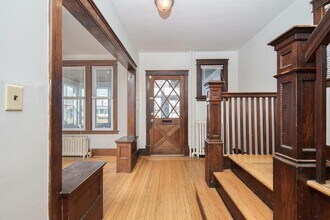 814 Lancaster St in Albany, NY - Foto de edificio - Building Photo