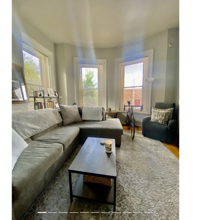 4 Centre Ln, Unit T in Boston, MA - Building Photo - Building Photo