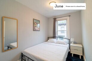 Room in Shared 3 bed/1 bath home in Boston, MA - Building Photo