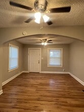 2914 Winthrop Ave in Indianapolis, IN - Foto de edificio - Building Photo