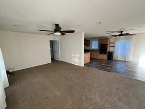 16340 Sycamore Ave in Patterson, CA - Building Photo - Building Photo