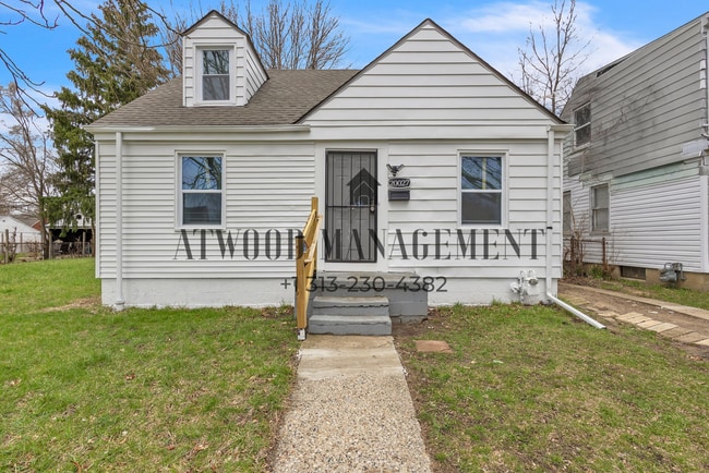 property at 20027 Alcoy Ave