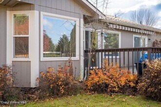 5905 N Stafford Rd in Coeur d'Alene, ID - Building Photo - Building Photo