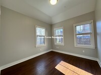 378 Harvard St, Unit 382 in Cambridge, MA - Building Photo - Building Photo