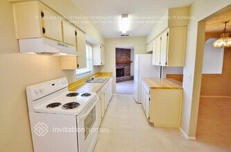 1419 Marigold Dr in Lakeland, FL - Foto de edificio - Building Photo