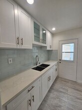 15306 Bellflower Blvd in Bellflower, CA - Building Photo - Building Photo