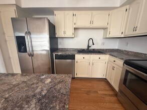 706 Cambridge Dr in Virginia Beach, VA - Building Photo - Building Photo