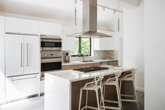 259 S Coconut Ln in Miami Beach, FL - Building Photo - Building Photo